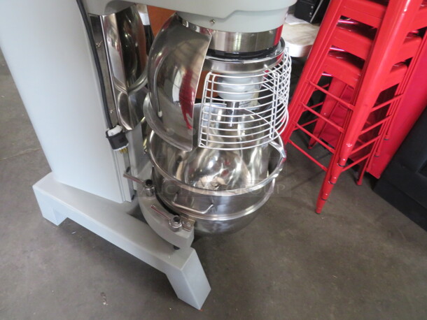 One AWESOME GLOBE 60 Quart Planetary Floor Mixer With Guard, Bowl And Hook. THIS MIXER IS NICE!!!!! Model# SP62P. 208 Volt 3 Phase. $18,784.00 - Image 4 of 8