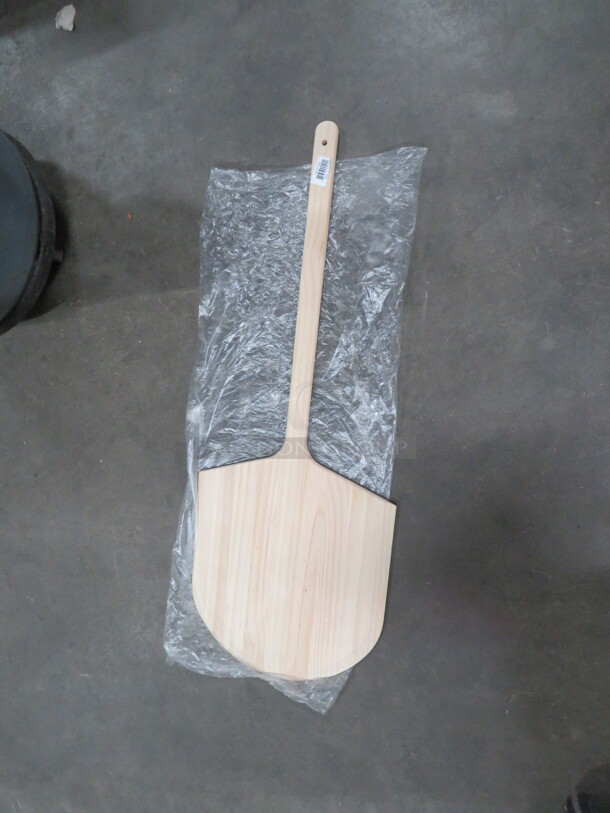 One NEW 16 Inch Wooden Pizza Peel. #WDPP1642 - Image 1 of 1