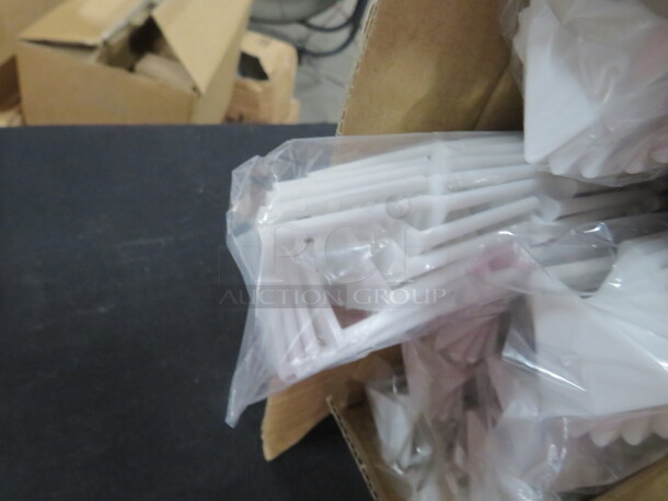 One Case Of Pizza Stands. #20431 - Image 2 of 2