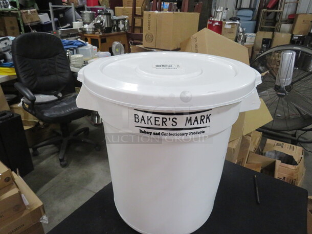 One Bakers Mark 10 Gallon Round Ingredient Bin.  - Image 1 of 1