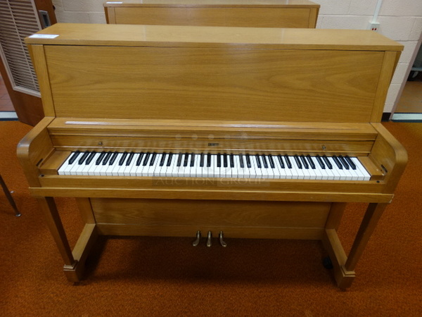 Everett Wooden Piano w/ Slide Out Key Cover. 58x24x46. (Gym)