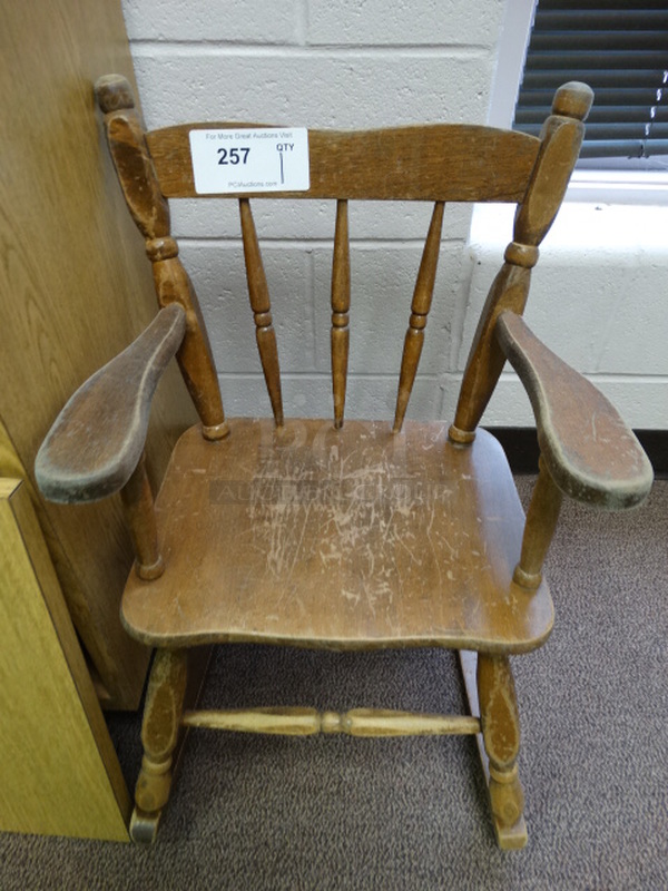 Wood Pattern Rocking Chair. 16x21x24