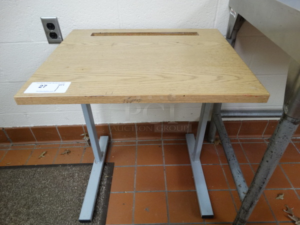Wood Pattern Desk on Metal Legs. 24x20x27.5. (Kitchen)