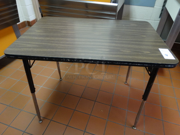 Wood Pattern Table on Metal Legs. 36x24x28.5. (Kitchen)