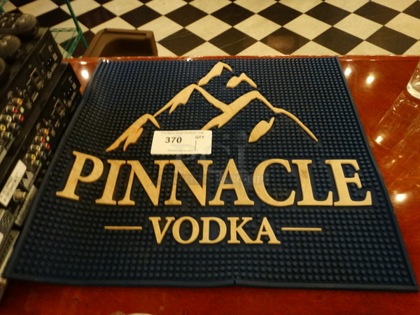 Pinnacle Vodka Bar Mat. 20x18.5x0.5