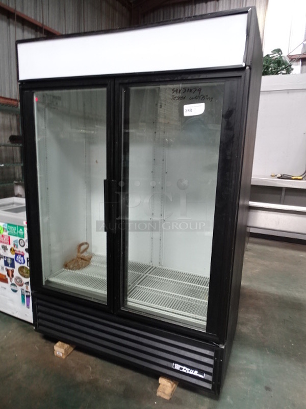 NICE! True Commercial 2-Door, Reach-In Refrigerated Merchandiser With Interior Shelves. TESTED & WORKING!