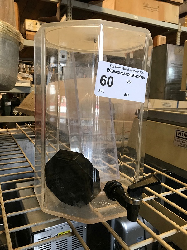 Plastic Water / Juice Dispenser w/ Ice Down Insert 
