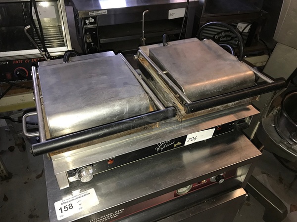Star Double Commercial Panini Press w/ Cast Iron Grooved Plates, 208v/1ph, Tested & Working!