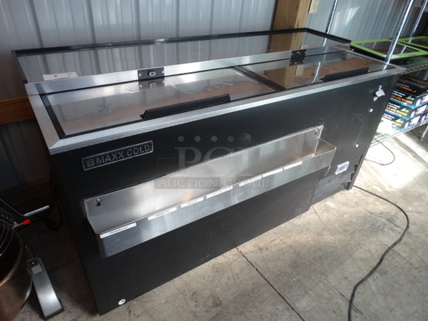 AWESOME! Maxx Cold Model MXCR65B Stainless Steel Commercial Back Bar Cooler w/ 2 Sliding Lids and Speedwell. 115 Volts, 1 Phase. 64x28x35. Tested and Working!