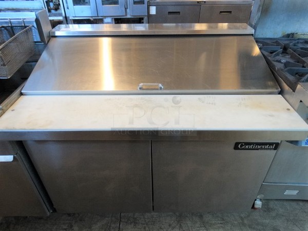 GREAT! Continental Model SW48-18M Stainless Steel Commercial Sandwich Salad Prep Table on Commercial Casters. 115 Volts, 1 Phase. Tested and Working!
