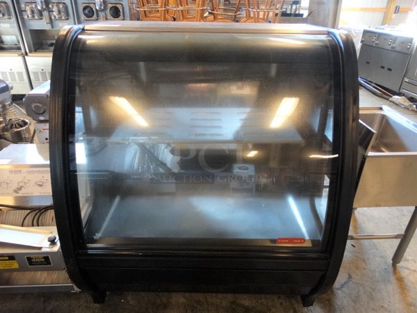 WOW! Torrey Model TEM100W-ULH Metal Commercial Floor Style Merchandiser Display Cabinet. 127 Volts, 1 Phase. 41x34x48. Tested and Working!