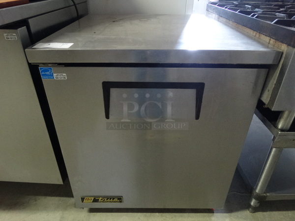 WOW! 2014 True Model TUC-27-LP Stainles Steel Commercial ENERGY STAR Single Door Undercounter Cooler on Commercial Casters. 115 Volts, 1 Phase. 28x30x32. Tested and Working!
