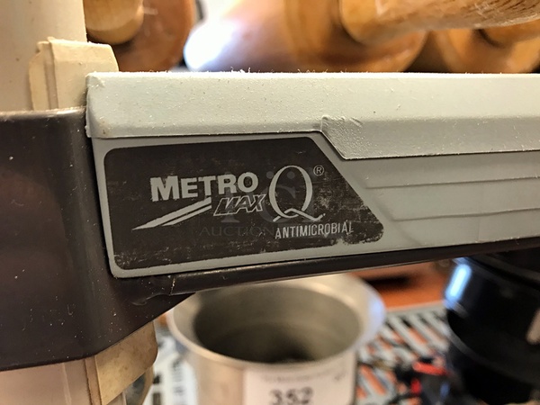 Metro Max Q Rack w/ Four Shelves on Casters - Image 2 of 2
