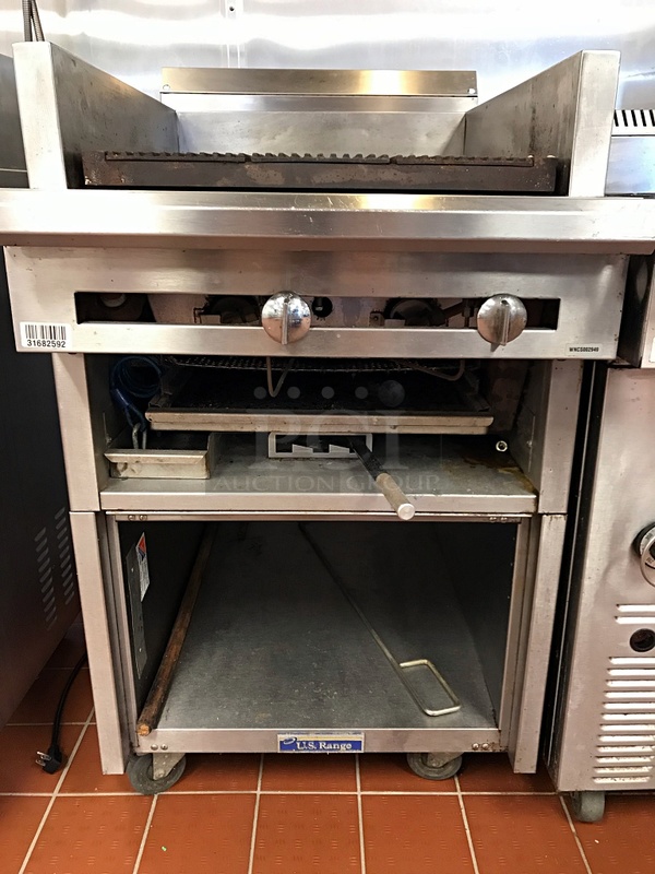 U. S. Range Natural Gas 24" Cuisine Series Range Match Lava Rock Charbroiler w/ Adjustable Grates & Storage Base, 90,000 BTU, Tested & Working! - Image 2 of 3