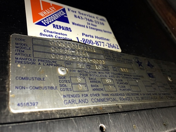 U. S. Range Natural Gas 24" Cuisine Series Range Match Lava Rock Charbroiler w/ Adjustable Grates & Storage Base, 90,000 BTU, Tested & Working! - Image 3 of 3