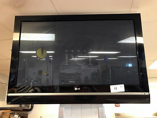 LG 42PC5DC 42" Plasma HDTV w/ Wall Mount, 110v 1ph, Tested & Working! - Image 1 of 3