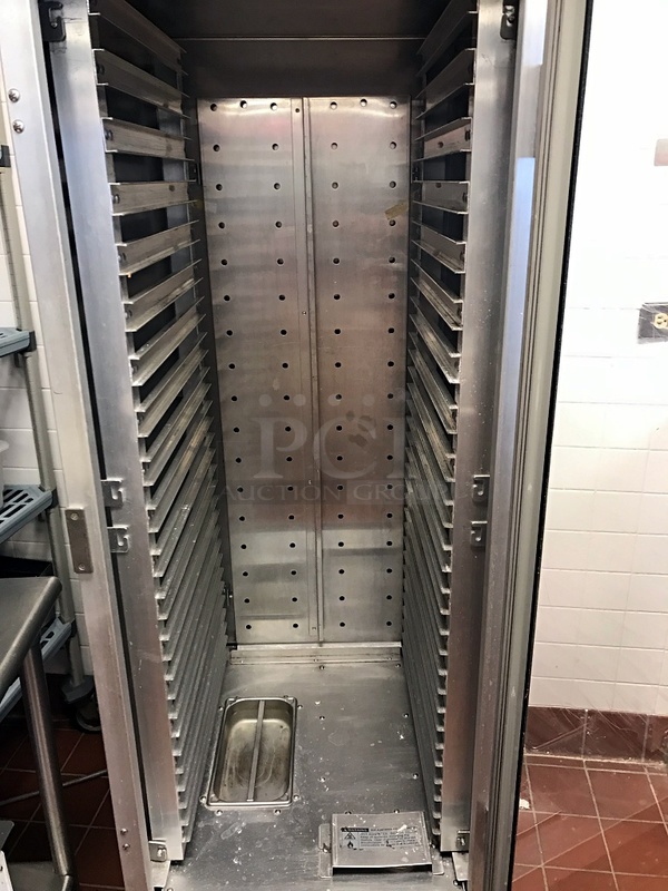 Metro C175 Heated Proofing Cabinet in Casters w/ FlavorView Clear Plexiglass Door, 115v 1ph, Tested & Working! - Image 4 of 5