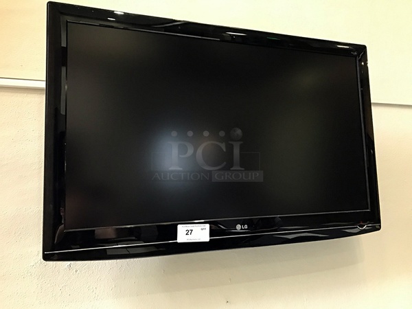 LG 46" LED HDTV Includes Wall Mount, 110v 1ph, Tested & Working! - Image 1 of 2