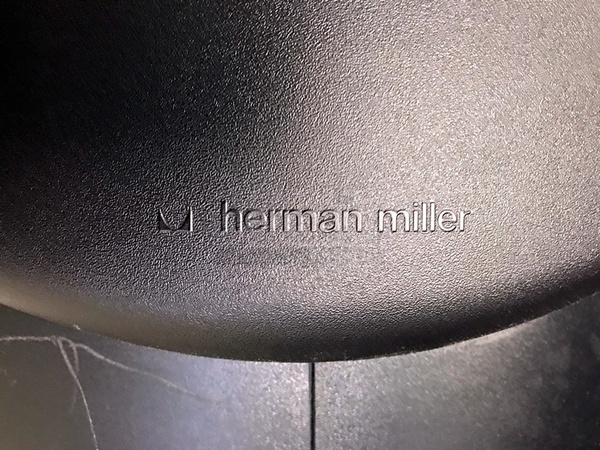 Herman Miller Desk & Task Chair w/ Two Draw Filing Cabinet - Image 5 of 5