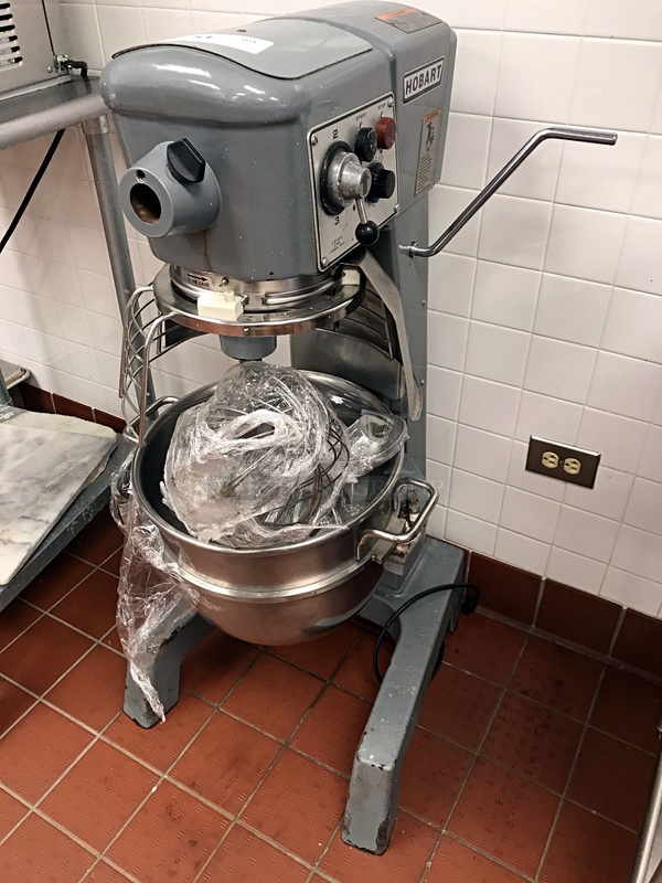 Hobart D300T 30qt Floor Mixer w/ Timer & Attachments, 120v 1ph, Tested & Working! - Image 1 of 5