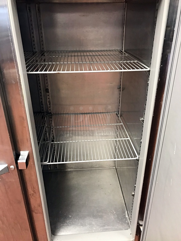 Victory RSA-2D-S7 UltraSpec Series Refrigerator Featuring Secure-Temp Technology, Reach-In Two Door, 115v 1ph, Tested & Working! - Image 3 of 4