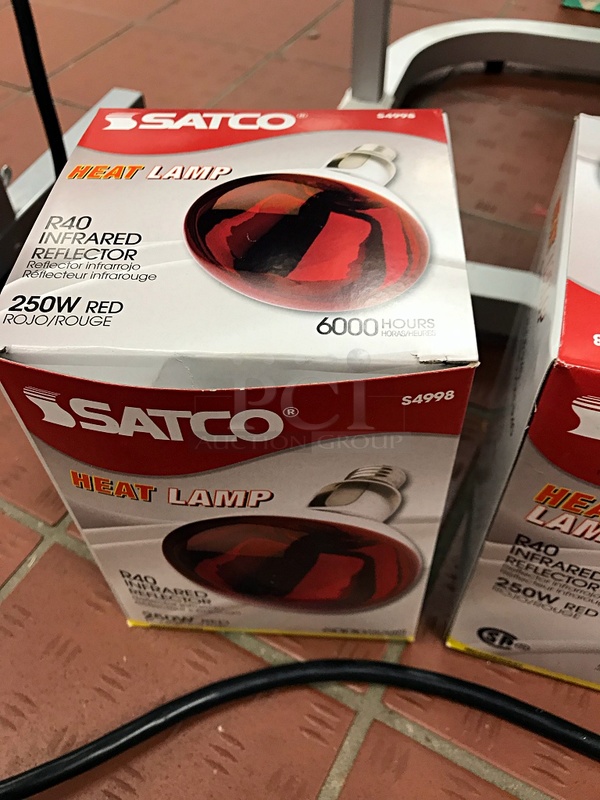 LIKE NEW! Nemco Countertop Food Warmer Heat Lamps w/ Two Spare Bulbs, 115v 1ph, Tested & Working! (2x bid) - Image 2 of 3