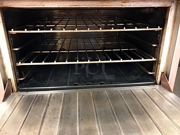 US Range 6 Burner Natural Gas Range w/ Standard Oven, Tested & Working! - Image 4 of 4