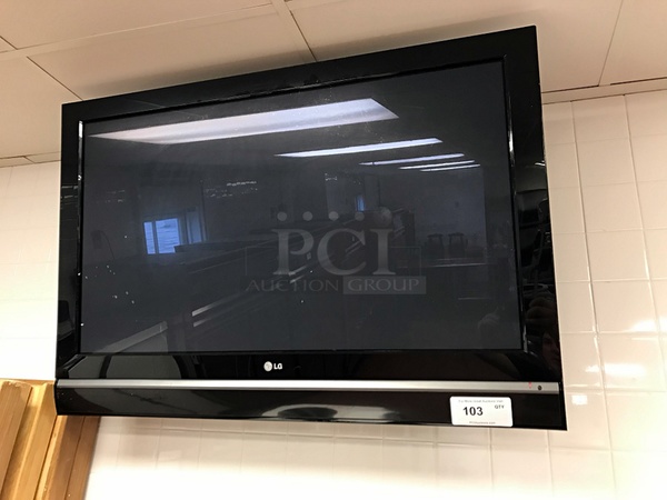 LG 42" HDTV Includes Wall Mount, 110v 1ph, Tested & Working! - Image 1 of 3