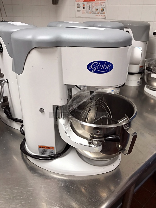 Globe SP5 Aluminum Gear Driven 5 Qt Commercial Countertop Mixer, Includes Attachments, 115v 1ph, Tested & Working! - Image 1 of 4