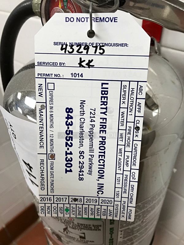 Amerex 6 Liter Wet Chemical Kitchen Fire Extinguisher & Wall Hook - Image 3 of 3