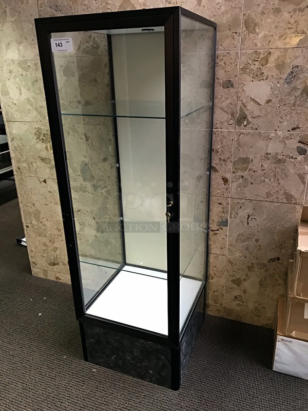 Metal & Glass Lit Display Case, 110v 1ph, Tested & Working! - Image 1 of 2