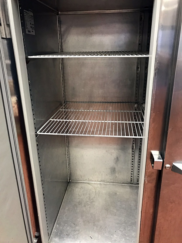 Victory RSA-2D-S7 UltraSpec Series Refrigerator Featuring Secure-Temp Technology, Reach-In Two Door, 115v 1ph, Tested & Working! - Image 3 of 5