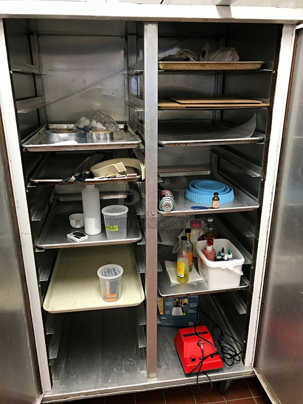 Portable Food Transport Cabinet, Holds 20 Full Size Pans - Image 2 of 2