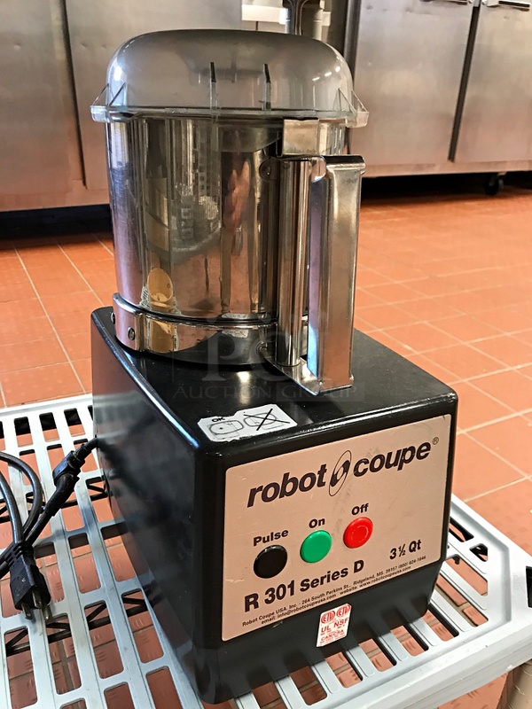 Robot Coupe R301 Series D Food Processor w/ Stainless Steel Bowl, 120v 1ph, Tested & Working