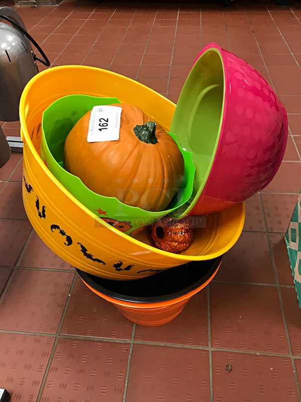 Assorted Plastic Bowls - Image 1 of 1