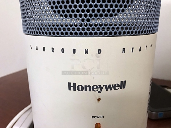 Honeywell Surround Heat Personal Space Heater - Image 3 of 3