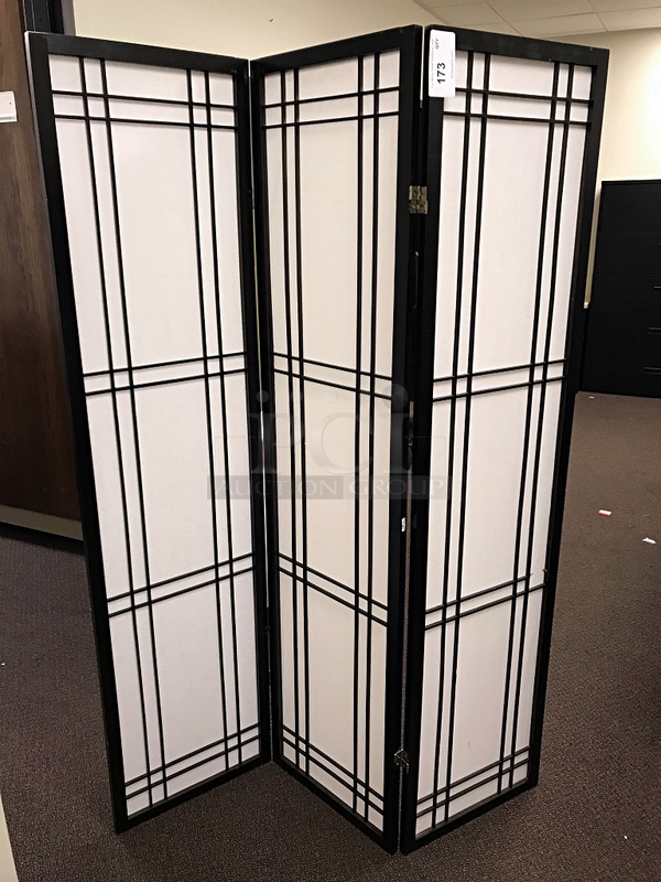 Tro Fold Paper & Wood Privacy Screen - Image 1 of 2