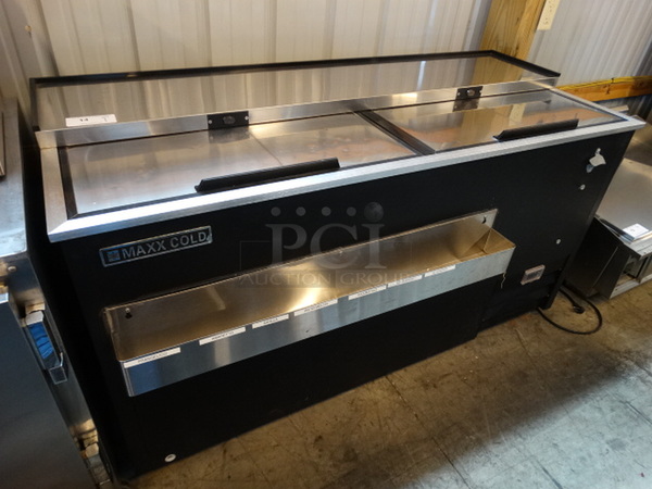 GREAT! Maxx Cold Model MXCR65B Stainless Steel Commercial Back Bar Cooler w/ 2 Sliding Lids and Speedwell. 115 Volts, 1 Phase. 65x32x35. Tested and Working!