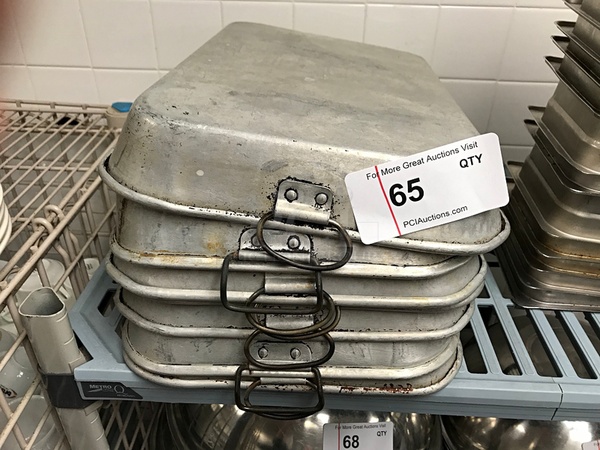 Six Heavy Duty Aluminum Baking Pans