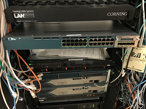Cisco Catalyst 3560-X Series 48 Port Switch w/ 4 Gigabit Ports, Tested & Working!