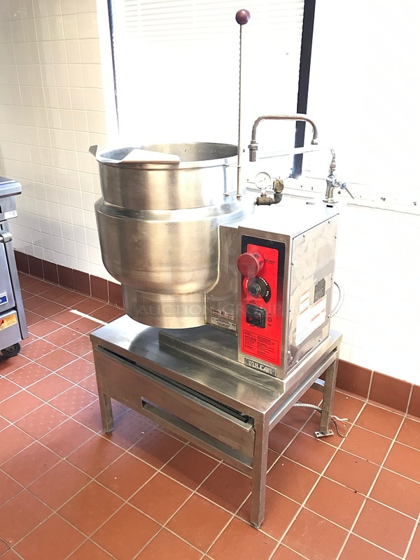 2014! Vulcan Electric Jacketed Tilt Kettle on Stainless Steel Stand w/ Drawer, 208v 1/3ph, Tested & Working!