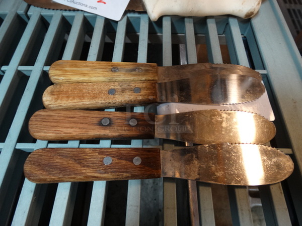 4 Metal Spreaders. 7.5". 4 Times Your Bid! - Image 2 of 3