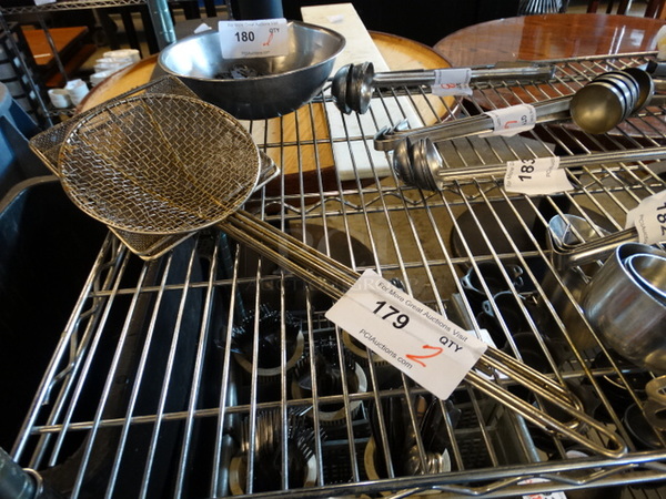 3 Metal Skimmers. 19", 20". 3 Times Your Bid! - Image 1 of 4