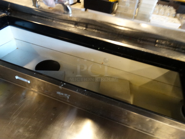 NICE! 2006 True Model TPP-67 Stainless Steel Commercial Pizza Prep Table on Commercial Casters. 115 Volts, 1 Phase. 67x32x42. Tested and Working! - Image 4 of 8