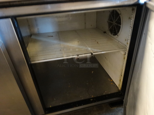 NICE! 2006 True Model TPP-67 Stainless Steel Commercial Pizza Prep Table on Commercial Casters. 115 Volts, 1 Phase. 67x32x42. Tested and Working! - Image 6 of 8