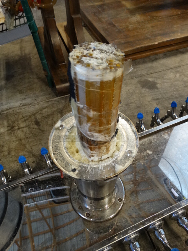 Stainless Steel Commercial 40 Tap Beer Tower. 62x18x21 - Image 4 of 6