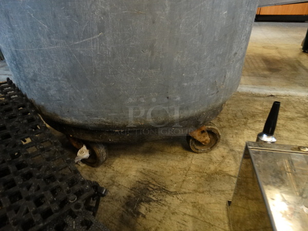 Rubbermaid Brute Gray Poly Trash Can on Dolly. 25x25x35 - Image 4 of 4