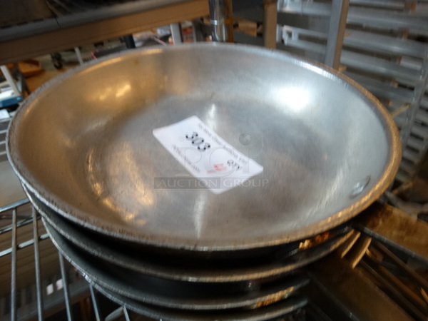 4 Metal Skillets. 18x10.5x2. 4 Times Your Bid! - Image 2 of 3