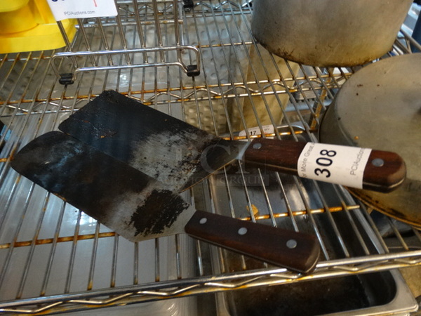 2 Metal Spatulas. 14.5", 15.5". 2 Times Your Bid! - Image 1 of 2