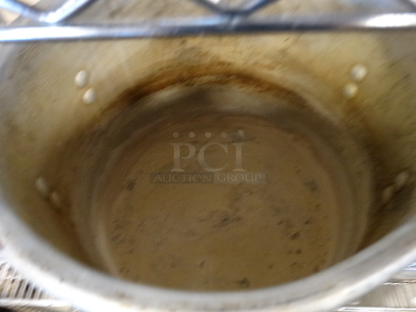 Metal Stock Pot. 13x11x10 - Image 2 of 2